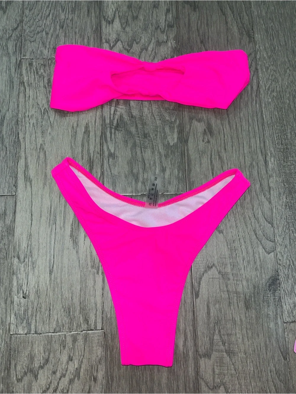 Pink Bikini - Picture 2 of 4